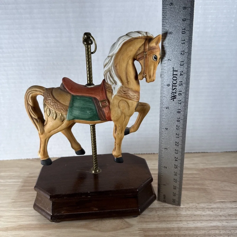 Vintage UOGC Taiwan Carousel Horse Figurine Musical Figurine Wood Base
